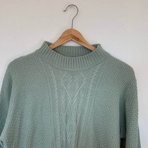 Vintage Knit Sweater - Picture 2 of 3